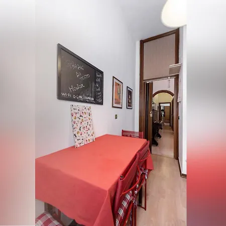 Happy & Beautiful Flat In شقة *